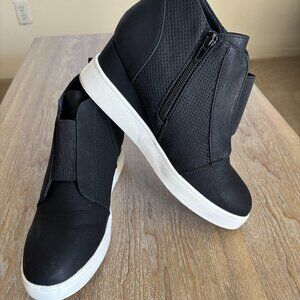 DREAM PAIRS Women’s Platform Wedge Sneakers Ankle Booties